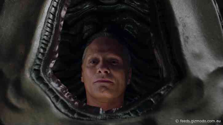 David Cronenberg’s Crimes of the Future Looks Cronenbergian as Hell