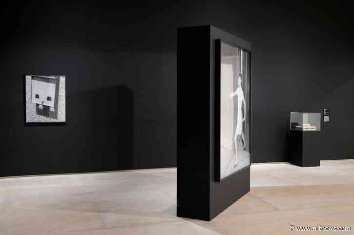 Documentary by Every Means Necessary: Stanley Wolukau-Wanambwa’s “Dark Mirrors”