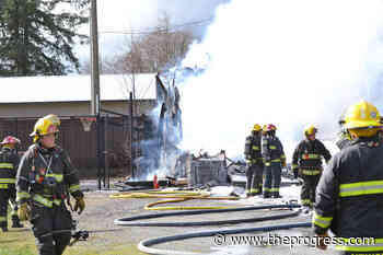 VIDEO: Fire crews called to reported barn fire in South Langley – Chilliwack Progress - Chilliwack Progress