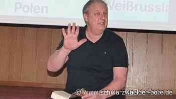 Autorenbegegnung in Nagold - Manfred Theisen liefert Spannendes aus der Trollfabrik - Schwarzwälder Bote