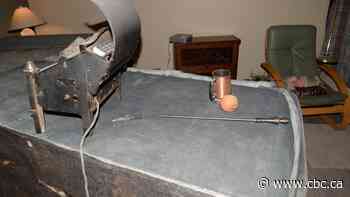 Murder suspect's DNA detected on fireplace poker in Saskatoon victim's apartment - CBC.ca