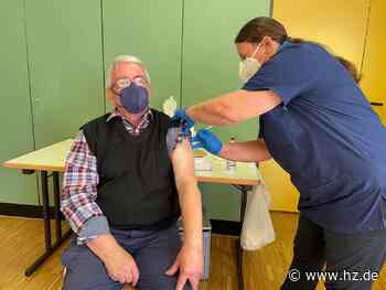 Besuch Impfaktion in Giengen: Wer lässt sich jetzt noch gegen Corona impfen? - Heidenheimer Zeitung