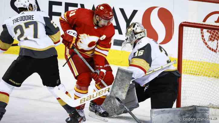 Vegas goalie Logan Thompson a standout in his hometown as Knights down Flames 6-1