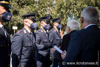 Premiati da Mattarella i poliziotti di Crotone che hanno soccorso i migranti a Le Cannella - Il Crotonese