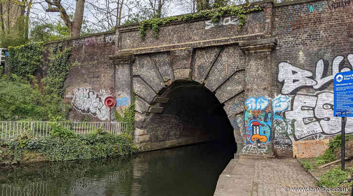 Tickets Alert: Take a trip through the Islington tunnel