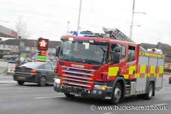 Firefighters tackle blaze in back of lorry on Aylesbury Vale village road - Bucks Herald