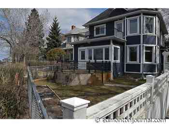 Home owners team up to list 10-lot block along Edmonton's river valley