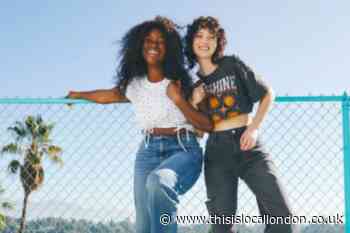 Hollister launches spring sale with 30 percent off men's and women's clothing