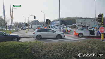 Bestuurder ramt politiewagen bij wilde achtervolging van Beringen tot in Hasselt - TV Limburg