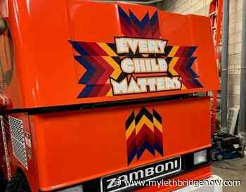 Lethbridge welcomes Treaty Hockey Games with installation from Kainai artist - My Lethbridge Now