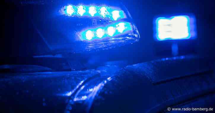 Mann nach E-Scooter Unfall mit Auto schwer verletzt