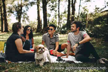 NielsenIQ unveils trending consumer searches - Pet Food Processing