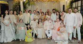 Ranbir Kapoor-Alia Bhatt grin in perfect family pic with Kapoors from wedding; Don't miss cuties Kareena & Jeh - PINKVILLA