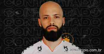 Brusque anuncia a contratação do meia Álvaro, que passou três anos no Japão - O Município