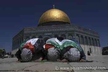 Palestinians and Israeli police clash at major holy site - Squamish Chief
