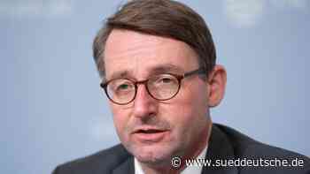 Regierung - Dresden - Wöller weist Vorwurf der Vetternwirtschaft zurück - Politik - SZ.de - Süddeutsche Zeitung - SZ.de