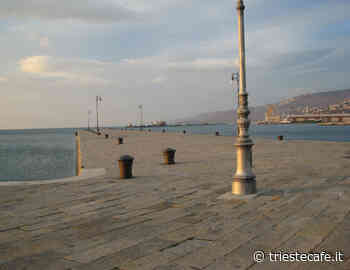 Nuovo colpo di scena, la nave torna ad attraccare a Trieste: mattinata di continui tira e molla - triestecafe.it