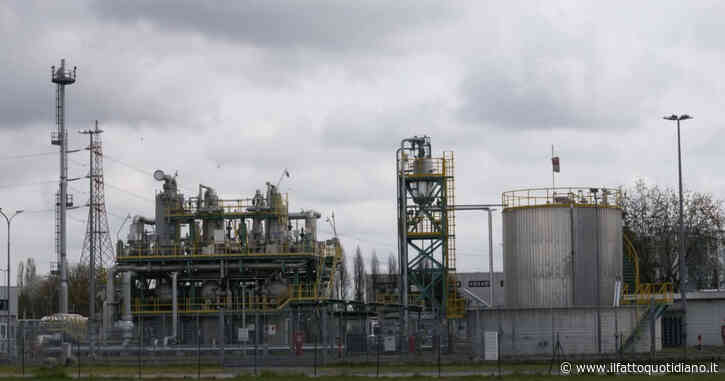 Gas, flussi in arrivo in Italia dalla Russia ridotti al minimo grazie ai rigassificatori di Livorno e Cavarzere