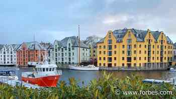 The Story Behind The Stunning Architecture Of Ålesund, Norway - Forbes