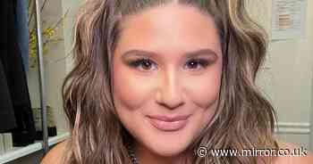 Plus-size model shames Delta Air Lines after she was unable to fasten her seatbelt - The Mirror