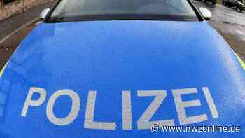 Unfall in Uplengen: Wagen landet im Straßengraben - Nordwest-Zeitung