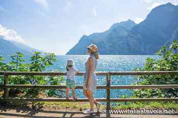 Il Lago di Garda sorride alla Pasqua: pienone su tutti i versanti - Italia a Tavola