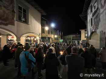 Clusone: manifestazione in centro dedicata alla pace - MyValley.it