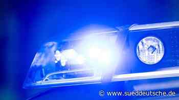 Verkehr - Wiesbaden - Reisebus fährt nach Autobahnunfall einfach weiter - Wirtschaft - Süddeutsche Zeitung - SZ.de