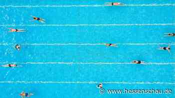Drohende Energie-Krise: Erste Schwimmbäder senken Wassertemperaturen | hessenschau.de | Wirtschaft - hessenschau.de