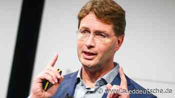 Mercedes-Chef Ola Källenius: „Trotz aller Emotion braucht es Abwägung“ - Süddeutsche Zeitung - SZ.de