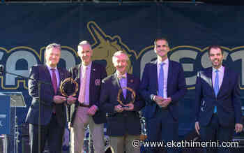 Athens mayor delivers Marathon wreaths to Boston Athletic Association - Kathimerini English Edition