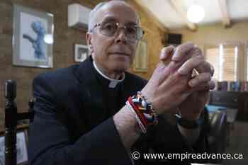 Prayer, worship lift unaccompanied migrant teens in shelters - Virden Empire Advance