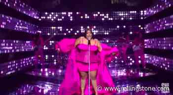 Watch Lizzo Debut Vulnerable New Single ‘Special’ on ‘SNL’