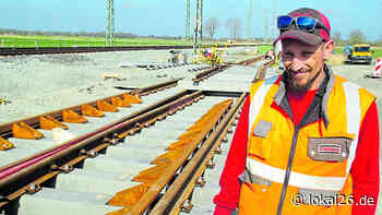 Bau der Bahnumfahrung Sande: Über Ostern wird die Weiche eingebaut - Lokal26