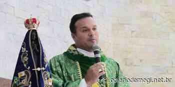 Padre cantor Alessandro Campos fará show no aniversário de Bertioga - O Diário de Mogi