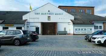 Eerste fuif sinds lang, dus voert gemeente alcoholverbod rond Markthal in - Het Laatste Nieuws