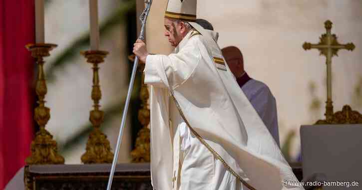 Papst spendet Segen «Urbi et Orbi»