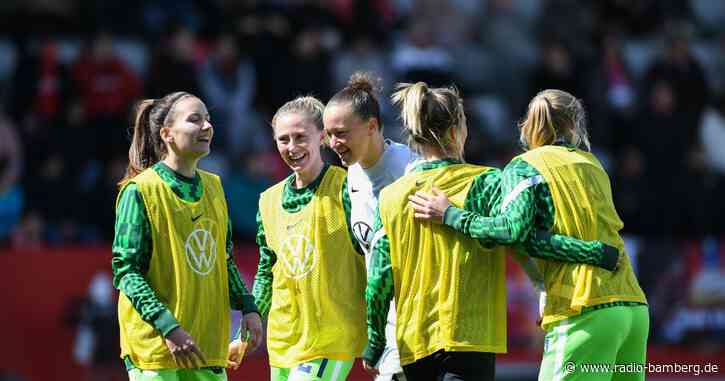 Roord trifft zweimal: Wolfsburgs Frauen werfen Bayern raus