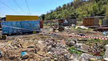 La discarica di rifiuti pericolosi a contatto col terreno