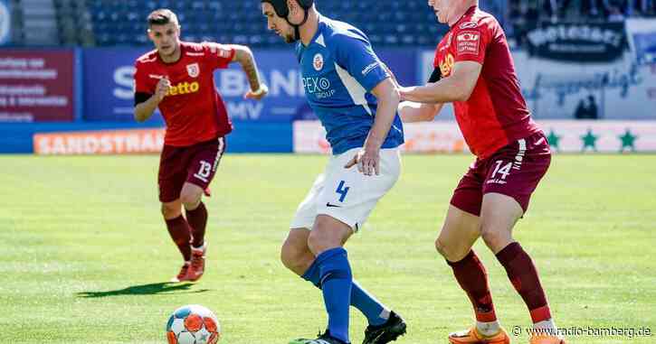 Jahn Regensburg holt Remis in Rostock: Hitzige Schlussphase