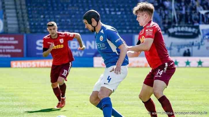Jahn Regensburg holt Remis in Rostock: Hitzige Schlussphase
