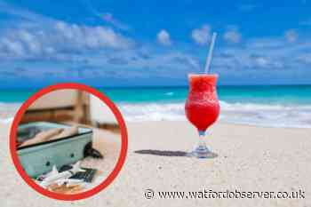 Expedia shares 10 tips to save money on holidays, flights and hotels this summer