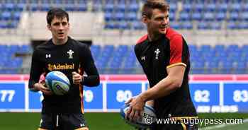 Fighting Dan Biggar for 10 jersey gave Sam Davies 'competitive edge' - RugbyPass