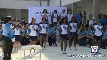 Judge Ketanji Brown Jackson gives a shout out to high school alma matter - WPLG Local 10