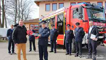 Schorfheide: Neues Feuerwehrfahrzeug in Finowfurt übergeben | Bernau LIVE - Dein Stadt- und Regionalportal für Bernau - Bernau LIVE