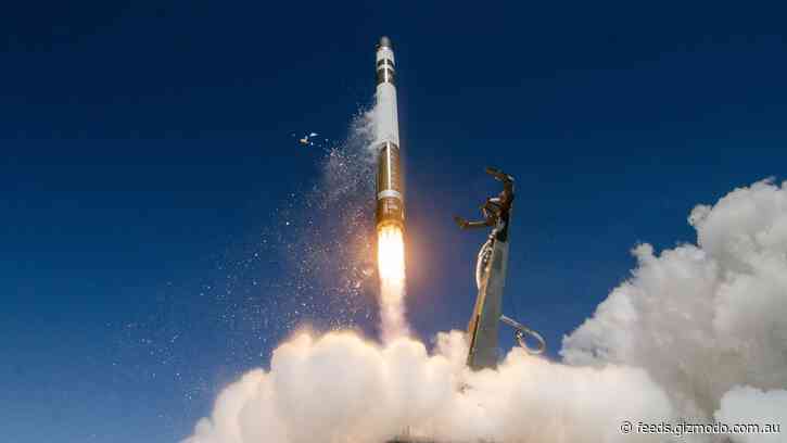 ‘No Easy Feat:’ Daring Helicopter Rocket-Catch Attempt Set for Next Week
