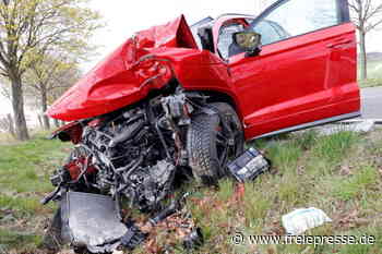 Seat verunglückt bei Burgstädt - freiepresse.de