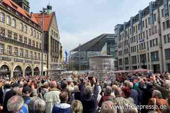 Großes Interesse am neuen Chemnitzer Marktbrunnen - freiepresse.de