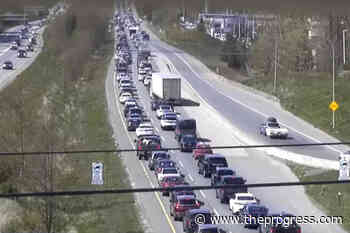 Westbound Highway 1 traffic at complete standstill after multi-vehicle crash – Chilliwack Progress - Chilliwack Progress