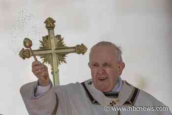 Pope uses Easter Sunday Mass to condemn Russia's war in Ukraine